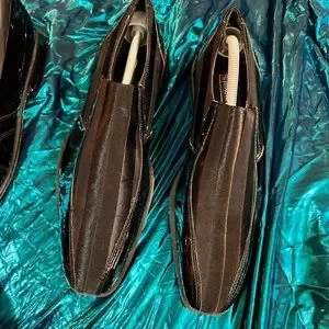 Men’s fashion shoe bundle. Four sets of fashion shoes gently used. Shoes | Mens Fashion Shoe Bundle Four Sets Of Fashion Shoes  main image 3